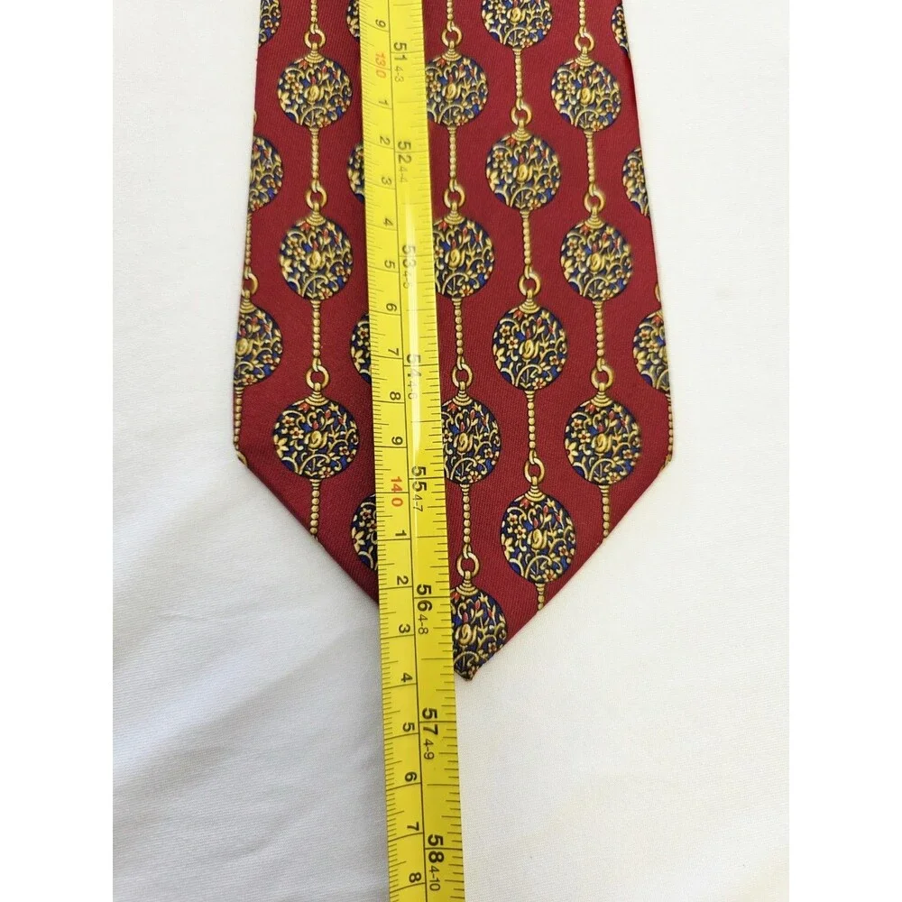 The Metropolitan Museum of Art 100% Silk Woven Geometric Pointed Tie Red